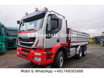 Autocarro ribaltabile Iveco Trakker 500 BL 6x4 *Retarder/11m³/Wechselkipper Iveco Trakker 500 BL 6x4 *Retarder/11m³/Wechselkipper: foto 2