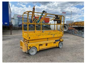 Piattaforma a pantografo HAULOTTE Compact 8
