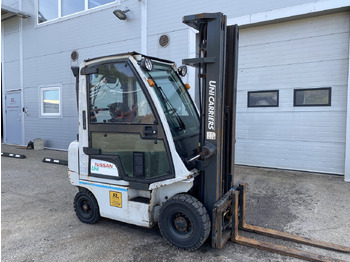 Carrello elevatore diesel UNICARRIERS
