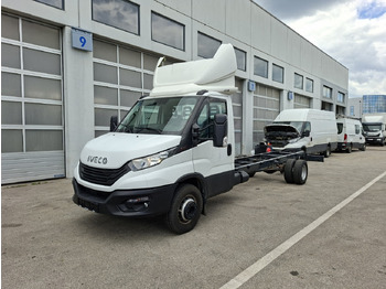 Autocarro telaio IVECO Daily 70c18