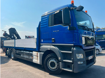 Camion con gru MAN TGX 26.440