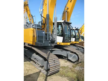 Escavatore cingolato LIEBHERR R 938