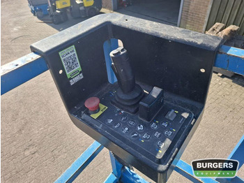 Piattaforma a pantografo Genie GS4390 RT: foto 5 Piattaforma a pantografo Genie GS4390 RT: foto 5