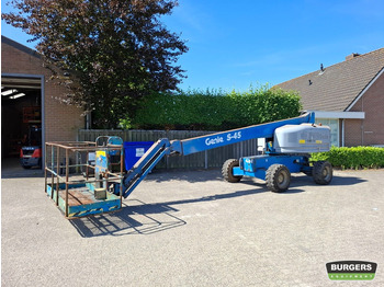 Piattaforma aerea GENIE S45