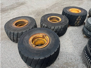 Ruota completa BRIDGESTONE
