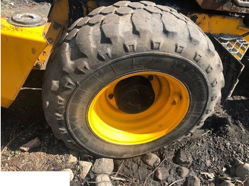 Ruota completa JCB