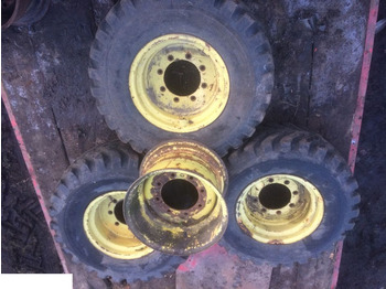 Ruota completa JOHN DEERE