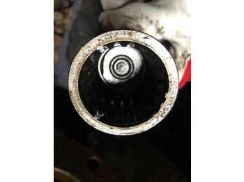 Semiasse per Macchina da cantiere Kramer Allrad 812 - Półoś: foto 2 Semiasse per Macchina da cantiere Kramer Allrad 812 - Półoś: foto 2