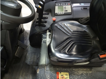 Carrello elevatore elettrico STILL RX60-50: foto 4
