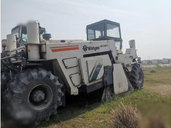 Stabilizzatrice da terreno WIRTGEN