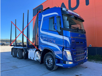 Autocarro telaio Volvo FH 540 8x4/4 FOR SALE AS CHASSIS !: foto 3
