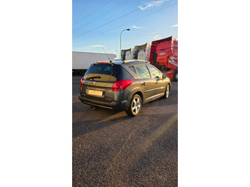 Station wagon Peugeot 207 SW: foto 4
