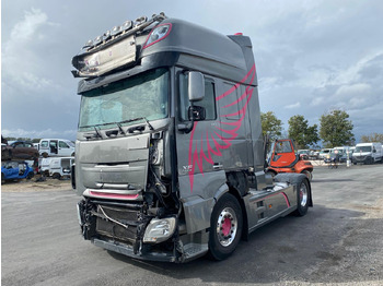 Trattore stradale DAF XF 510