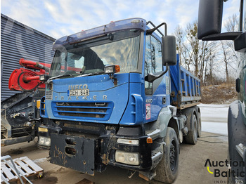 Autocarro ribaltabile IVECO