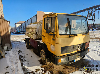 Camion cisterna MERCEDES-BENZ