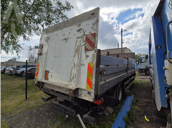 Autocarro con pianale/ Cassone fisso Volvo FL6: foto 4 Autocarro con pianale/ Cassone fisso Volvo FL6: foto 4