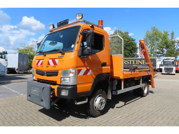 Autocarro multibenna FUSO