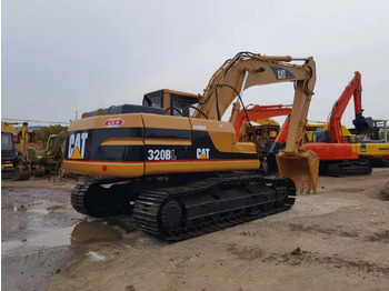 Escavatore cingolato CATERPILLAR 320B