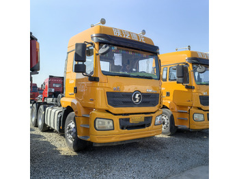 Trattore stradale SHACMAN