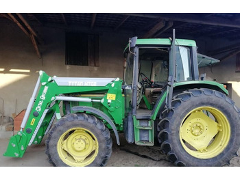 Caricatore frontale per trattori METAL-TECHNIK