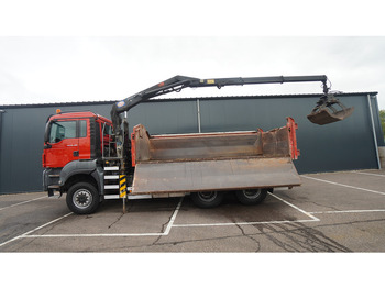 Camion con gru MAN TGS 28.400 6X6 2 SIDE TIPPER WITH HMF 1643 CRANE 376.400KM: foto 2