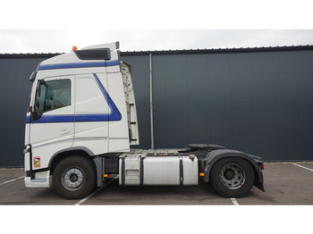 Trattore stradale VOLVO FH 420
