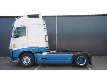Trattore stradale VOLVO FH 460
