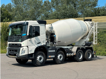 Autobetoniera VOLVO FMX 460
