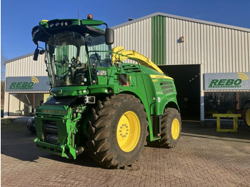 Macchina da raccolta JOHN DEERE 8600
