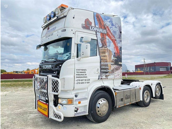 Trattore stradale SCANIA R 560