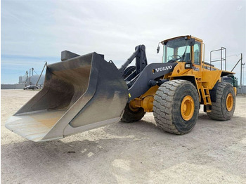 Pala gommata VOLVO L220D