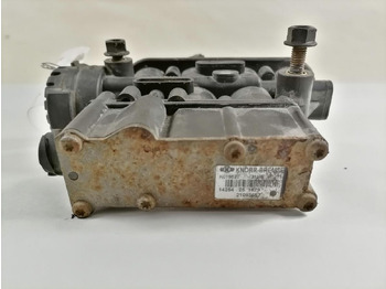 Valvola freno per Camion Volvo Air suspension control valve, ECAS 21083657: foto 4
