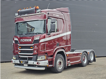 Trattore stradale SCANIA R 580