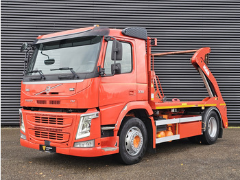 Autocarro multibenna VOLVO FM 330