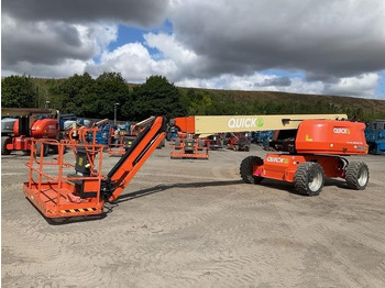 Piattaforma telescopica JLG