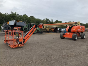 Piattaforma telescopica JLG