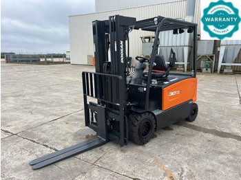 Carrello elevatore elettrico DOOSAN