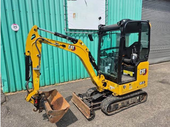 Miniescavatore CATERPILLAR 301.8