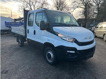 Furgone con cassone fisso IVECO Daily 35s12