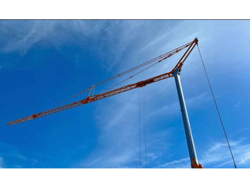 Gru automontante POTAIN