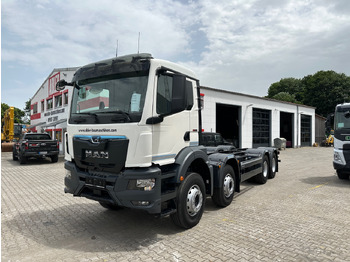 Autocarro telaio MAN TGS 41.470 8x4 BB CH Pumpenfahrgestell 2x Nebenatrieb: foto 2