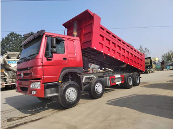 Autocarro ribaltabile SINOTRUK HOWO