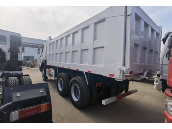 Autocarro ribaltabile Sinotruk HOWO 371 6*4 Dump truck（Right rudder）: foto 2