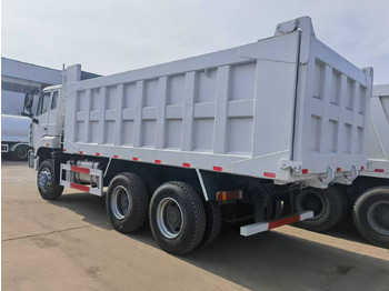 Autocarro ribaltabile Sinotruk HOWO 6*4 Dump truck: foto 3