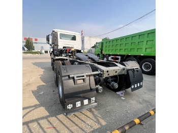 Trattore stradale Sinotruk HOWO 6*4 Tractor: foto 2 Trattore stradale Sinotruk HOWO 6*4 Tractor: foto 2