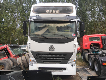 Trattore stradale Sinotruk HOWO A7 6*4 Tractor: foto 5