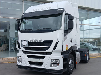 Trattore stradale IVECO