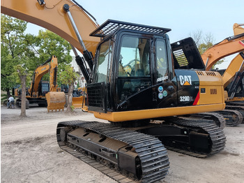 Escavatore cingolato CATERPILLAR 320D2