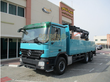 Autocarro con pianale/ Cassone fisso, Camion con gru Mercedes-Benz Actros 2641: foto 2