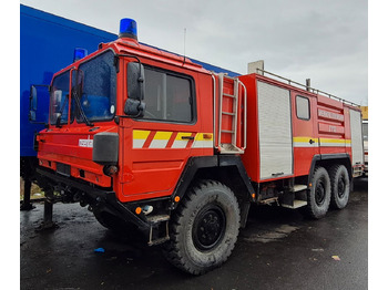 Camion cisterna MAN